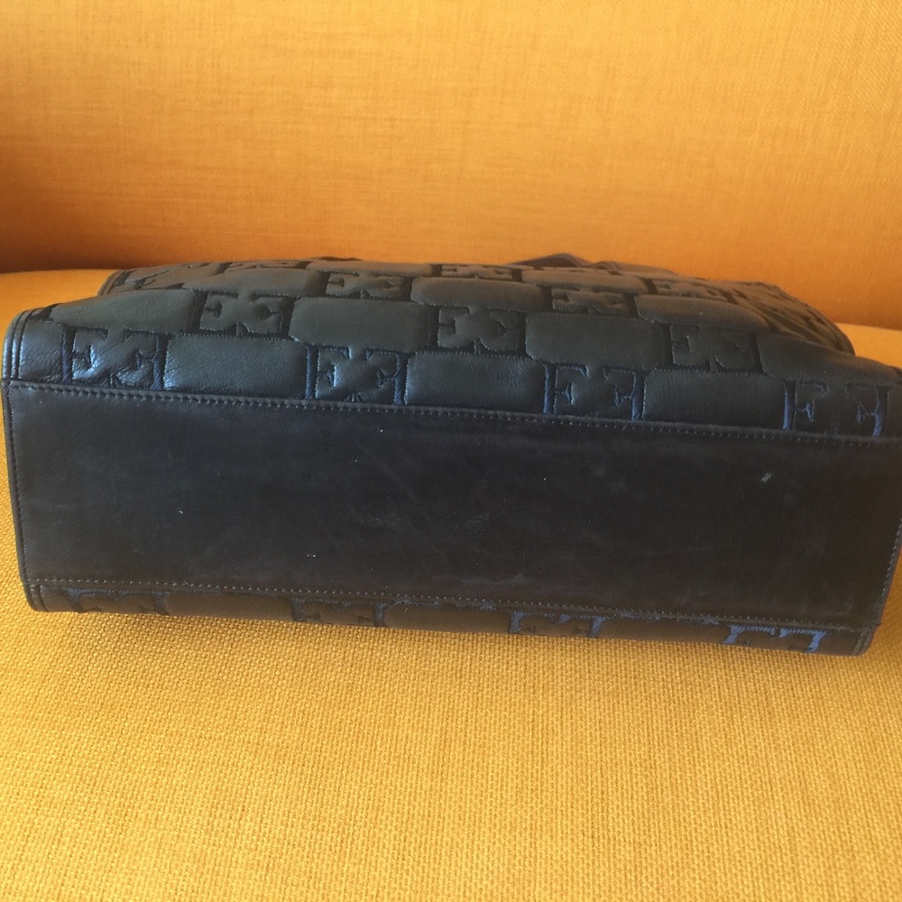 Sale💝ESCADA RARE LOGO BAG - Picture 10 of 12
